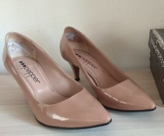 pantofi piele lac dama bej nude marimea 38 marca pepper foto
