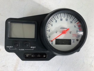 Ceasuri instrumente Yamaha R6 (RJ03) 1999-2002 foto