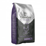 Cumpara ieftin Canagan Cat Grain Free, Light Senior Sterilised, Pui, 4 kg