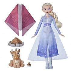 Papusa Disney Frozen 2 Elsa foc de tabara foto