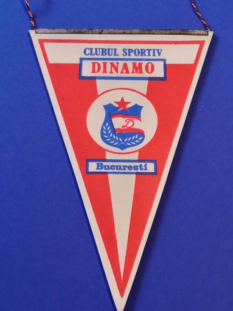 Dinamo Bucuresti grand fanion vintage football banderin pennant club fotbal