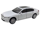 Macheta Bmw seria 7 replica alb 1:24 deschide usi, capote, lumini, sunete, resort