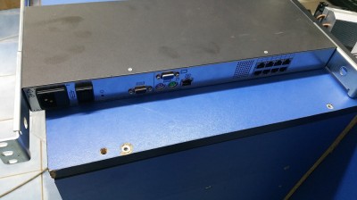Switch KVM HP rackabil 8 porturi cu sine de prins in rack 340386-001 336044-B21 foto