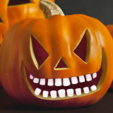 Dinți de dovleac de Halloween - 18 dinți / pachet