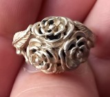 (42) INEL DIN ARGINT DE DAMA - MOTIVE FLORALE, TRANDAFIRI, MARCAJ ARGINT 925. VINTAGE, MARIMEA 53
