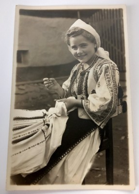 Salite, Fata cosand foto