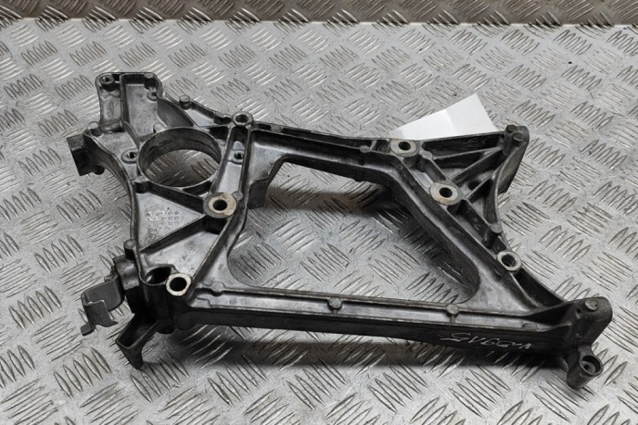 Suport motor st&acirc;nga MERCEDES-BENZ C W205 2016 OEM: A6512011909 29082617
