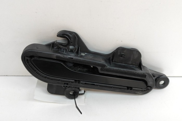 M&acirc;ner exterior ușă dreapta față TESLA MODEL Y 2023 OEM: 1528115-00-D | 23518090