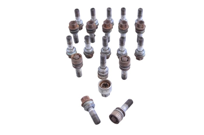 Set prezoane roata PORSCHE CAYENNE 9PA 2007 26059980