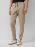 s.Oliver Pantaloni The Jogger barbati, Phoenix, cu talie medie si croiala Regular Fit, Maro deschis, M