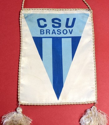 Fanion (model vechi) - CSU BRASOV foto
