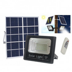 Proiector LED SMD 40W Alb Rece cu Panou Solar si Telecomanda IP66 foto