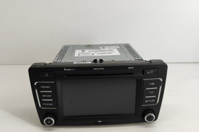 Unitate radio CD navigație SKODA OCTAVIA II Combi 1Z5 2012 OEM: 1Z0035156N 25863099 foto