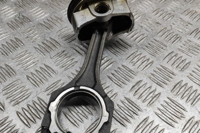 Piston LEXUS RX _L1_ 2010 OEM: 13101-31091,13201-39135 | 3897090 foto