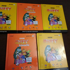 BBC MUZZY CURS MULTILINGVISTIC PENTRU COPII. CONTIN CD SI CARTE vol 1-5 rf20/0