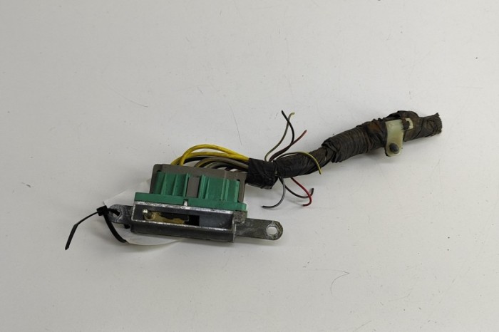 Releu FORD USA EXPLORER U2 1997 OEM: F57A-11572-AA 29928020