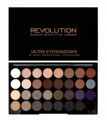 Paleta Profesionala Cu 32 Farduri Makeup Revolution Affirmation foto