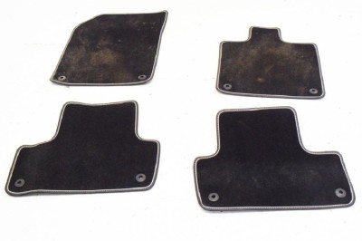 Set covorașe VOLVO XC60 II 246 2019 OEM: 32216561 | 11266141 foto