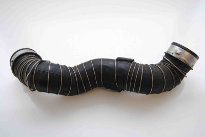 Furtun intercooler dreapta MERCEDES-BENZ C Coupe CL203 2006 OEM: A2035280782 foto