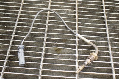 Senzor de temperatură VOLVO V40 Hatchback 2016 OEM: 31430937 10948538 foto