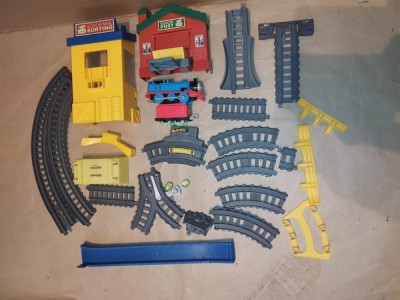 bnk jc Thomas and Friends Trackmaster Sort and Switch Delivery Set foto