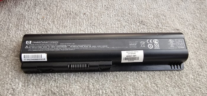Baterie Laptop Hp HSTNN-DB72 , 10,8V - 47W, SE INCARCA SI TINE CURENT.
