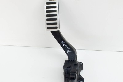Pedala de accelerație VOLVO XC60 2017 OEM: 31329372,6PV010834 14335599 foto