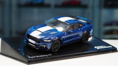 Ford Mustang GT (Fast &amp;amp; Furious) - DeAgostini 1/43 foto