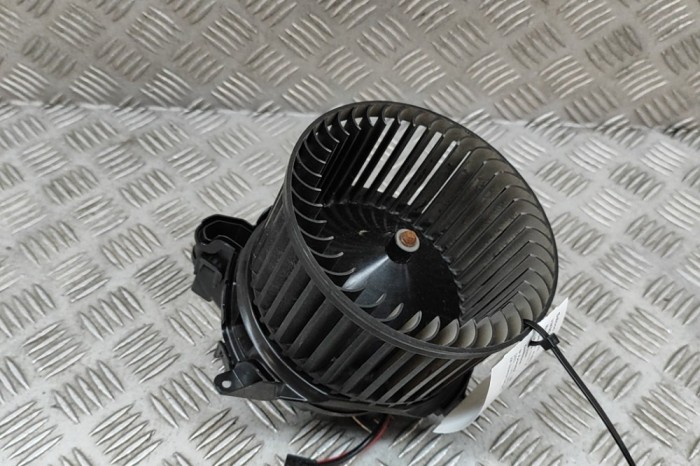 Ventilator aeroterma BMW iX1 U11 BEV 2023 OEM: 5A06B91,T222036-A | 27913668