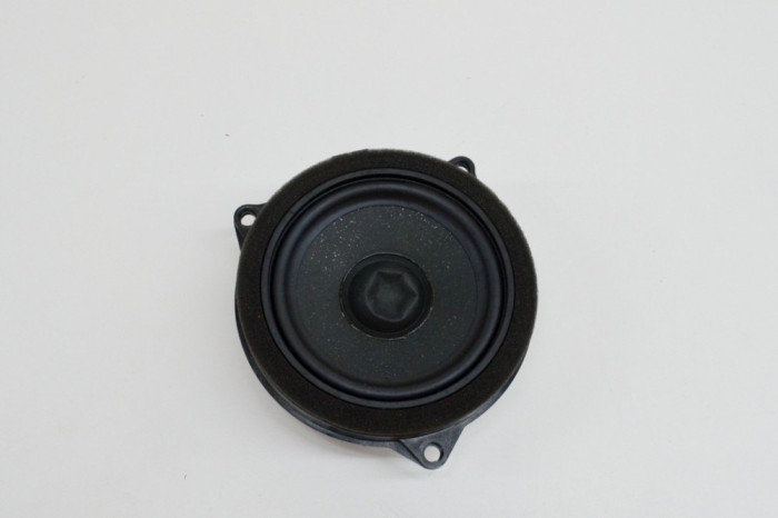 Difuzor ușă st&acirc;nga față BMW X3 G01, F97 2019 OEM: 6809629 13157292