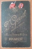 Fotografie tip CDV, fetita cu esarfa la brau, inceput de secol XX