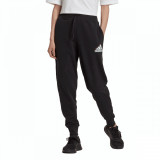 Pantaloni de trening adidas W BLUV Q3 PT G