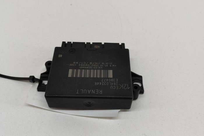 Unitate de control senzor de parcare PDC RENAULT ZOE BFM_ 2020 OEM: 284L03244R,E380477 | 25833282