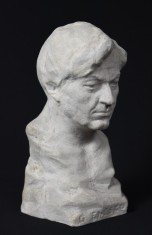 George Enescu - compozitor si violonist / bust vechi din ipsos realizat de un sculptor roman - semnat indescifrabil