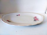Platou servire portelan, vintage anii 70, 37x25cm, cu flori trandafiri roze