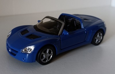 Macheta Opel Speedster 2000 albastru - Welly 1/36 foto