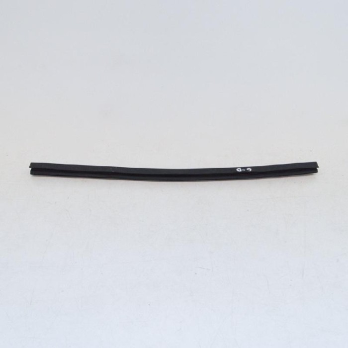 Chedar geam ușă dreapta spate TESLA MODEL S 2017 OEM: 1038407-00-A,1038408-00-A 4128226