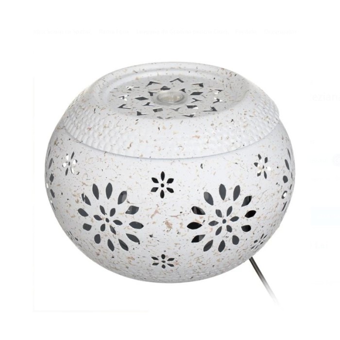 Fantana arteziana decorativa cu baza rotunda de culoare alba si model cu flori perforate