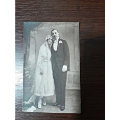 Fotografie tip carte postala, mire si mireasa, perioada interbelica, necirculata