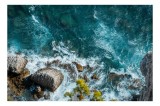 Tablou Canvas, "Valurile mării lovind st&acirc;ncile dramatice", Ocean, Cliffs, Waves, Rocks, Foam, Turquoise, Coastline, Nature, Splash, 39 x 26 cm, CMCLAS