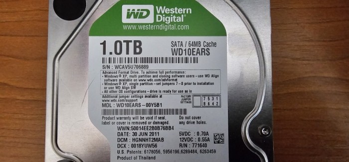 Hard Disk Drive (HDD) 1 TB SATA 64 MB , WESTERN DIGITAL , PENTRU PC , 100% VIATA TESTAT SENTINEL 819 ZILE SI 14 ORE.