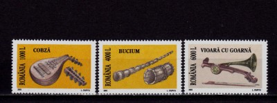 RO 2003 LP 1619 &amp;quot;Instrumente muzicale populare&amp;quot; , serie, MNH foto