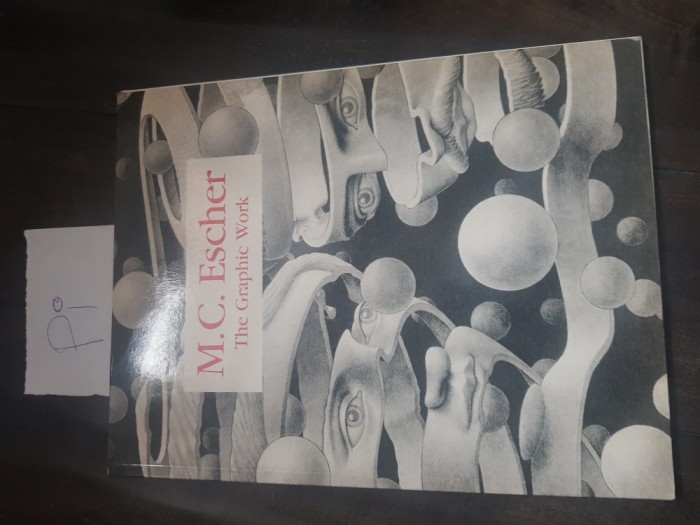 carte M C Escher - The Graphic Work Pi