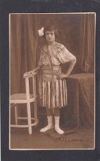 Foto tip Carte Postala Romania - costum popular - atelier Foto Luvru Bucuresti
