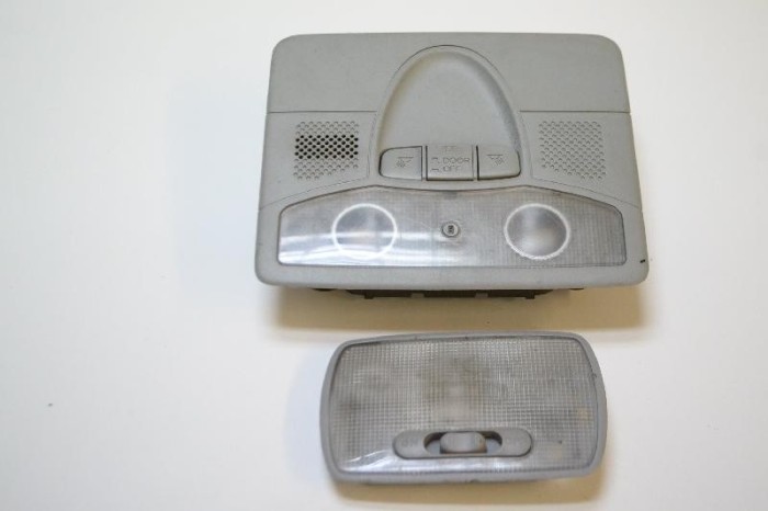 Iluminare interioară HONDA CIVIC VIII Hatchback FN, FK 2007 OEM: A84493F0-574 2558849