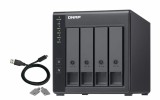 Cumpara ieftin Extensie USB QNAP TR-004 4-Bay, 2.5/3.5 SATA 3Gbps HDD (compatibile