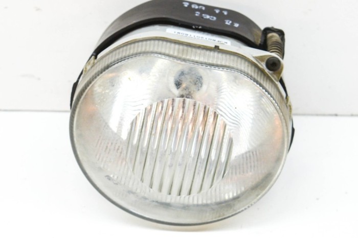 Proiector ceață dreapta față JEEP CHEROKEE KJ 2002 OEM: 05120258,95023Y 14313874