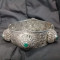bratara veche argintata model antic cu pietre verzi,pozele reflecta realitatea