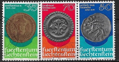 B0501 - Lichtenstein 1977 - Numismatica 3v.stampilat,serie completa foto