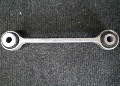 Bieleta stabilizatoare dreapta față AUDI A4 8K2, B8 2009 OEM: 8K0411317E 1994771 foto